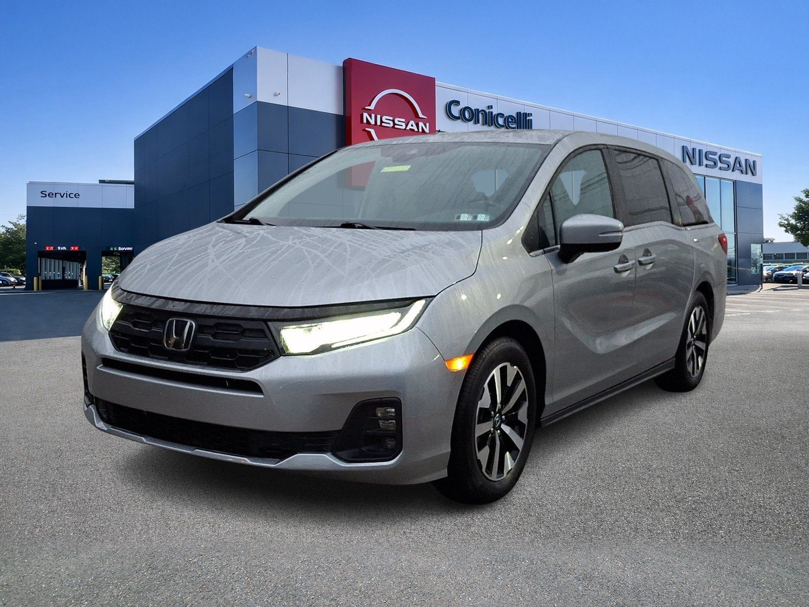Used 2025 Honda Odyssey EX-L image 3