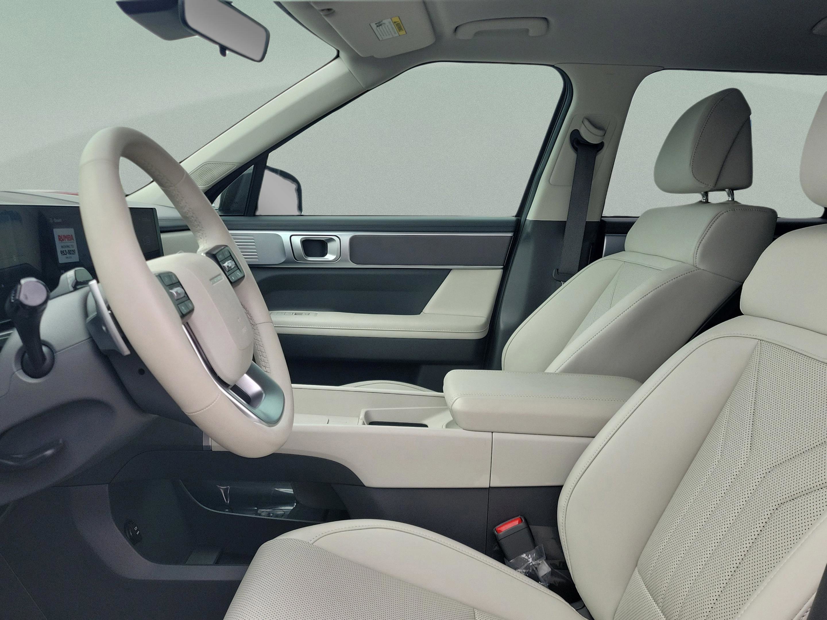 Certified 2025 Hyundai Santa Fe SEL image 22