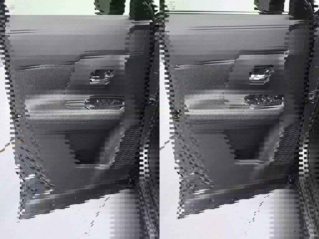 New 2026 Nissan Kicks SV image 10