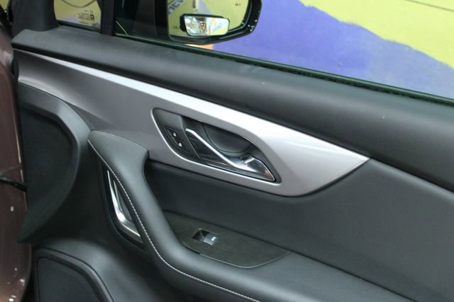 Used 2024 Chevrolet Blazer LT w/ Convenience Package image 11