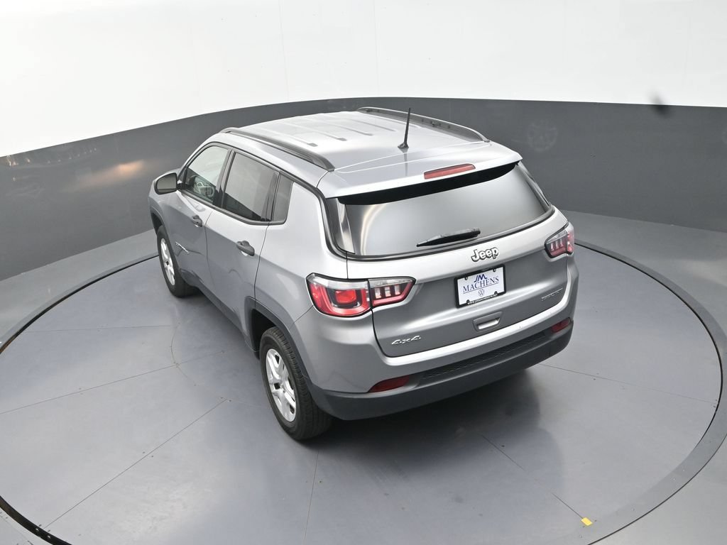 Used 2018 Jeep Compass Sport AWD/4WD image 19