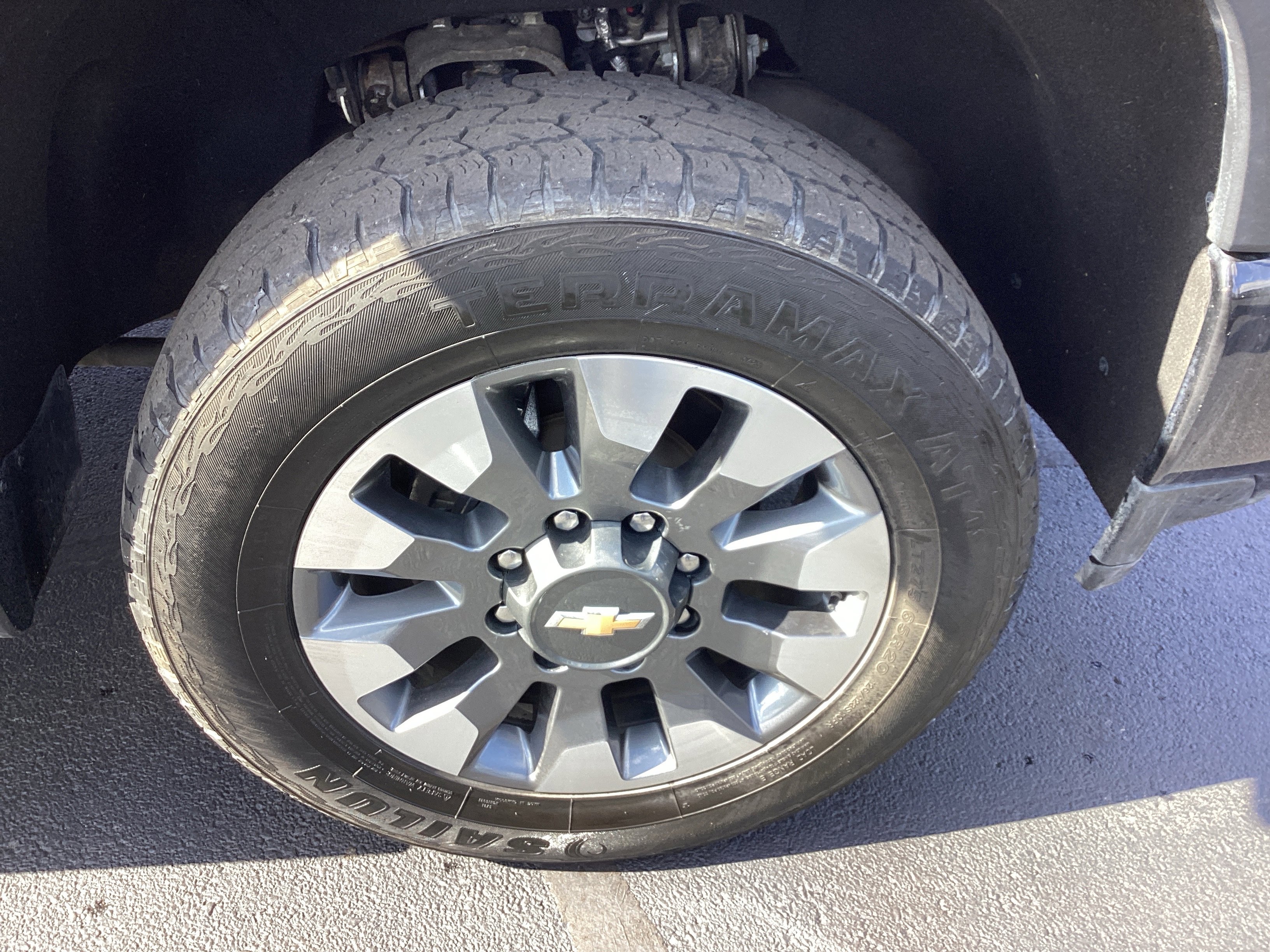 Used 2021 Chevrolet Silverado 2500 Custom w/ Custom Convenience Package image 13