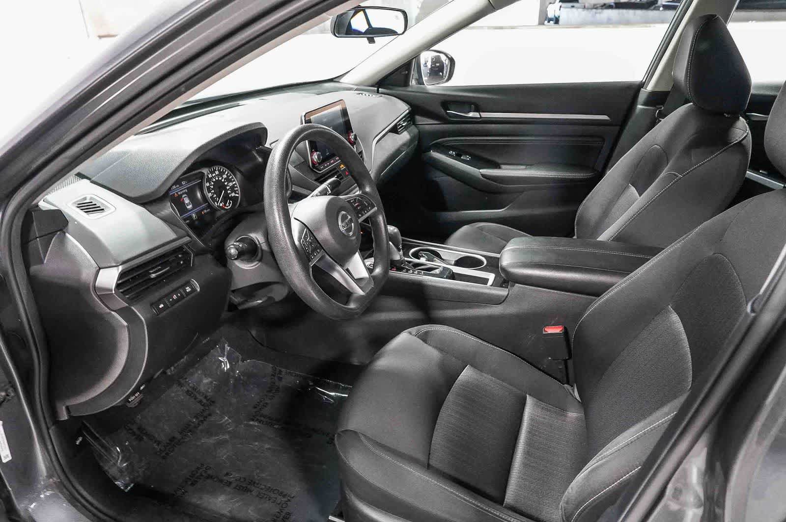 Used 2021 Nissan Altima 2.5 SV FWD image 17