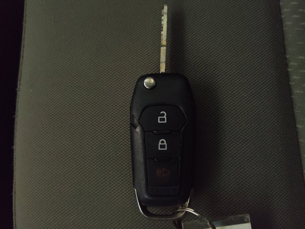 Used 2020 Ford EcoSport S image 32