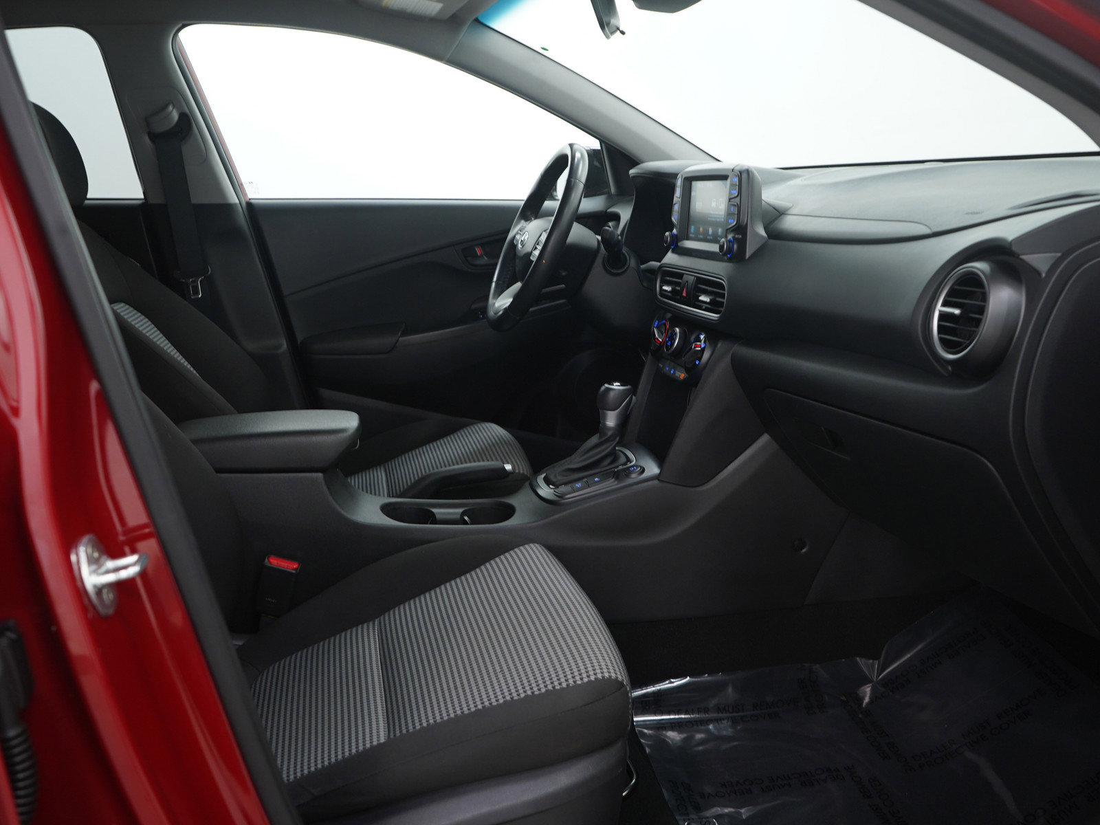 Used 2021 Hyundai Kona SEL w/ Cargo Package image 12