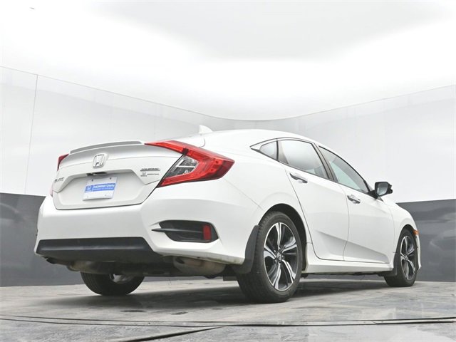 Used 2016 Honda Civic Touring image 48