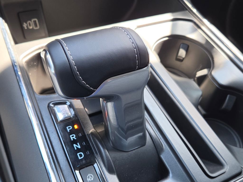 Used 2025 Ford F150 Lightning Flash AWD/4WD image 30