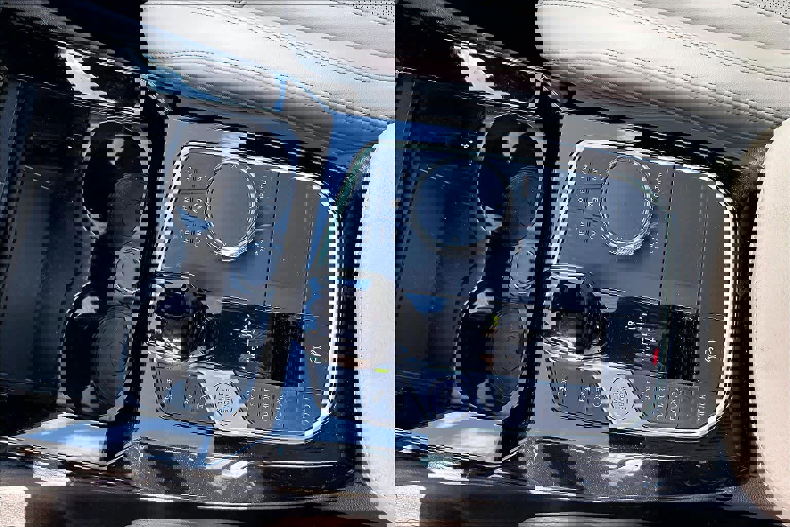 Certified 2024 BMW X3 sDrive30i image 37