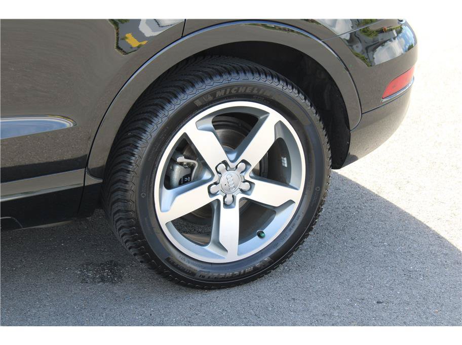 Used 2015 Audi Q3 2.0T Premium Plus AWD/4WD image 6