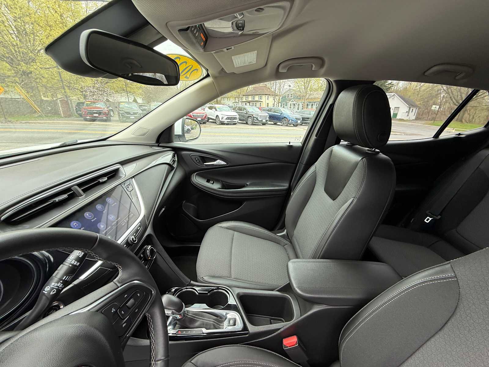 Used 2023 Buick Encore GX Preferred image 18