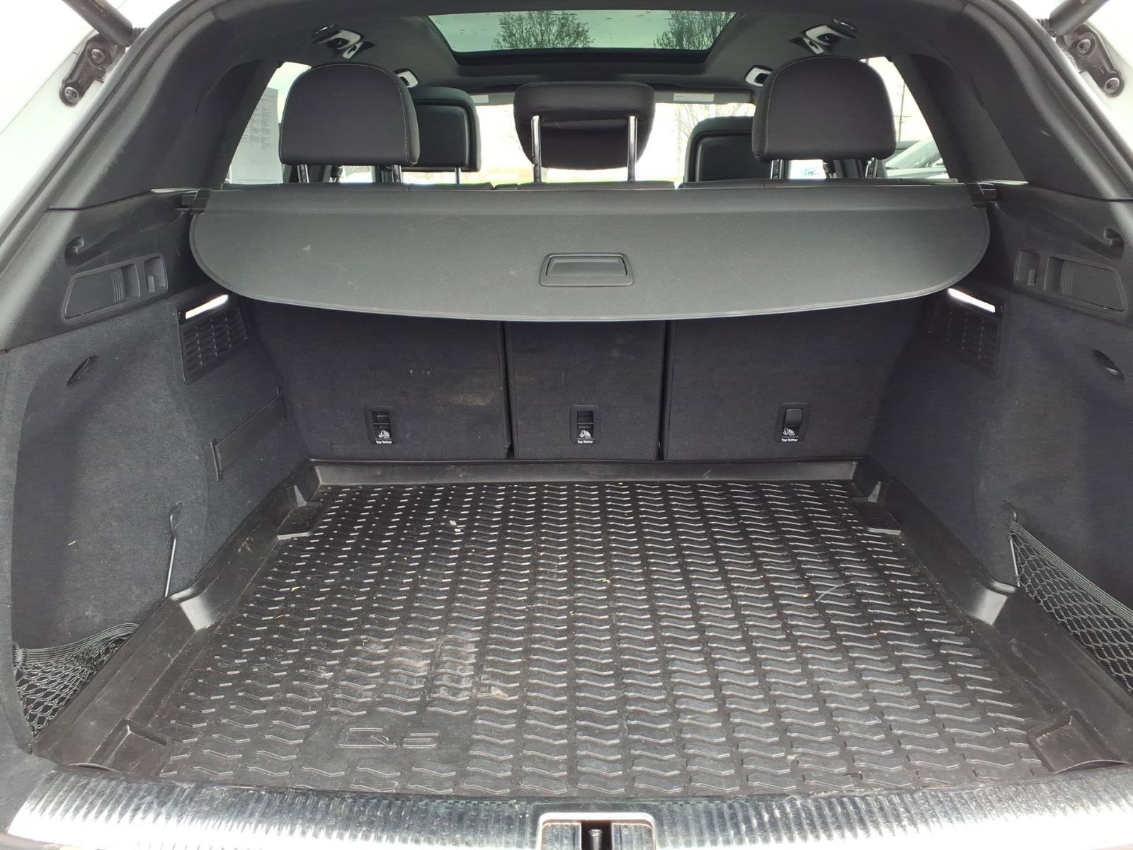 Used 2022 Audi SQ5 Premium image 30