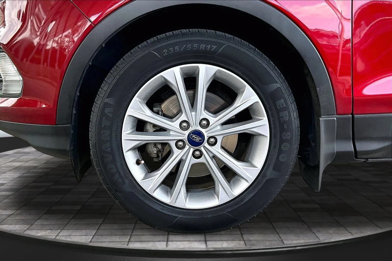 Used 2018 Ford Escape SEL FWD image 30