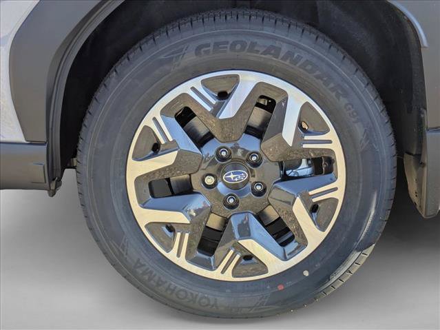 Used 2026 Subaru Forester Premium AWD/4WD image 10
