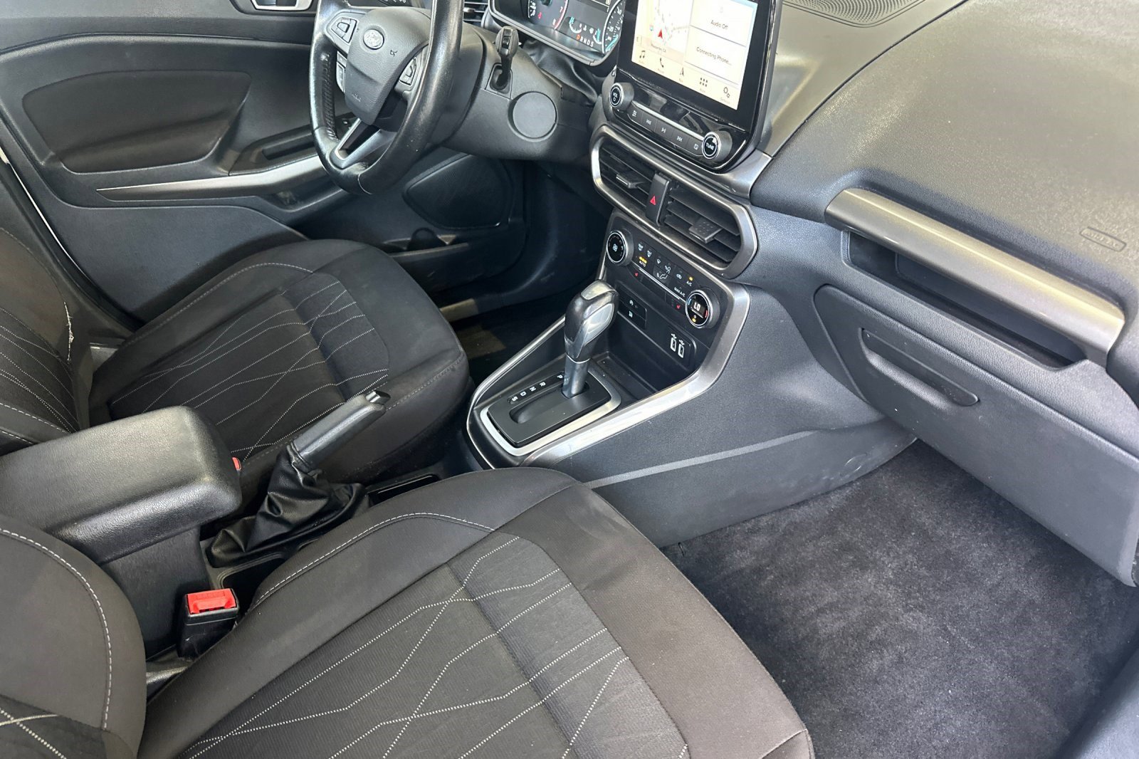 Used 2019 Ford EcoSport SE w/ SE Convenience Package FWD image 18
