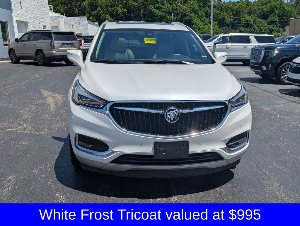Used 2018 Buick Enclave Premium w/ Experience Buick Package FWD image 2