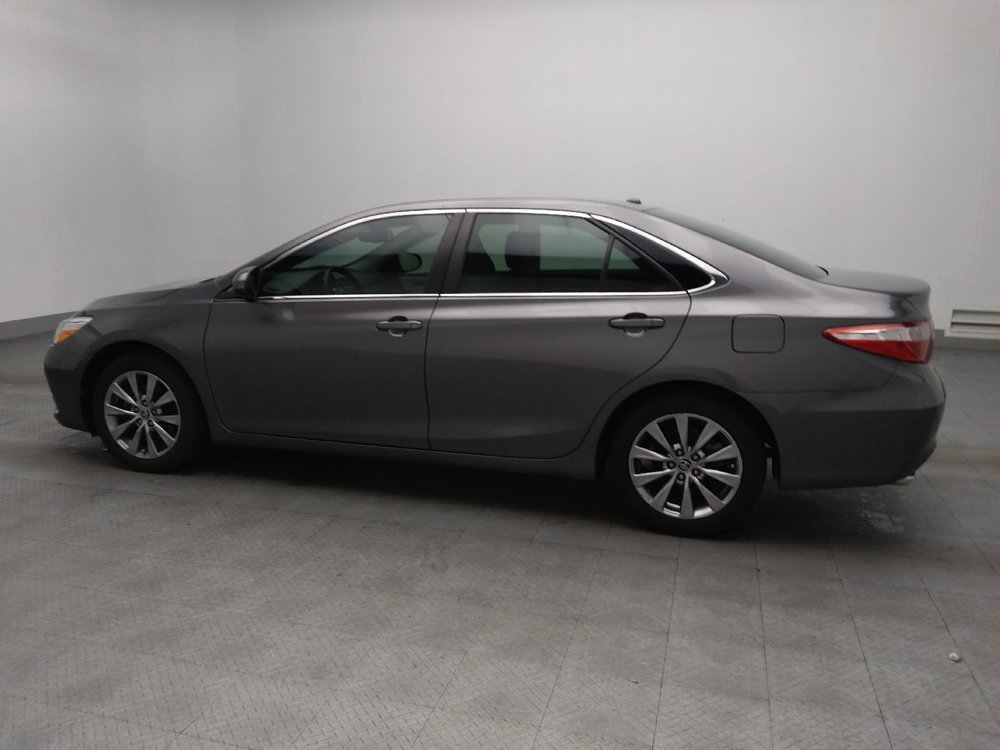 Used 2015 Toyota Camry XLE FWD image 3