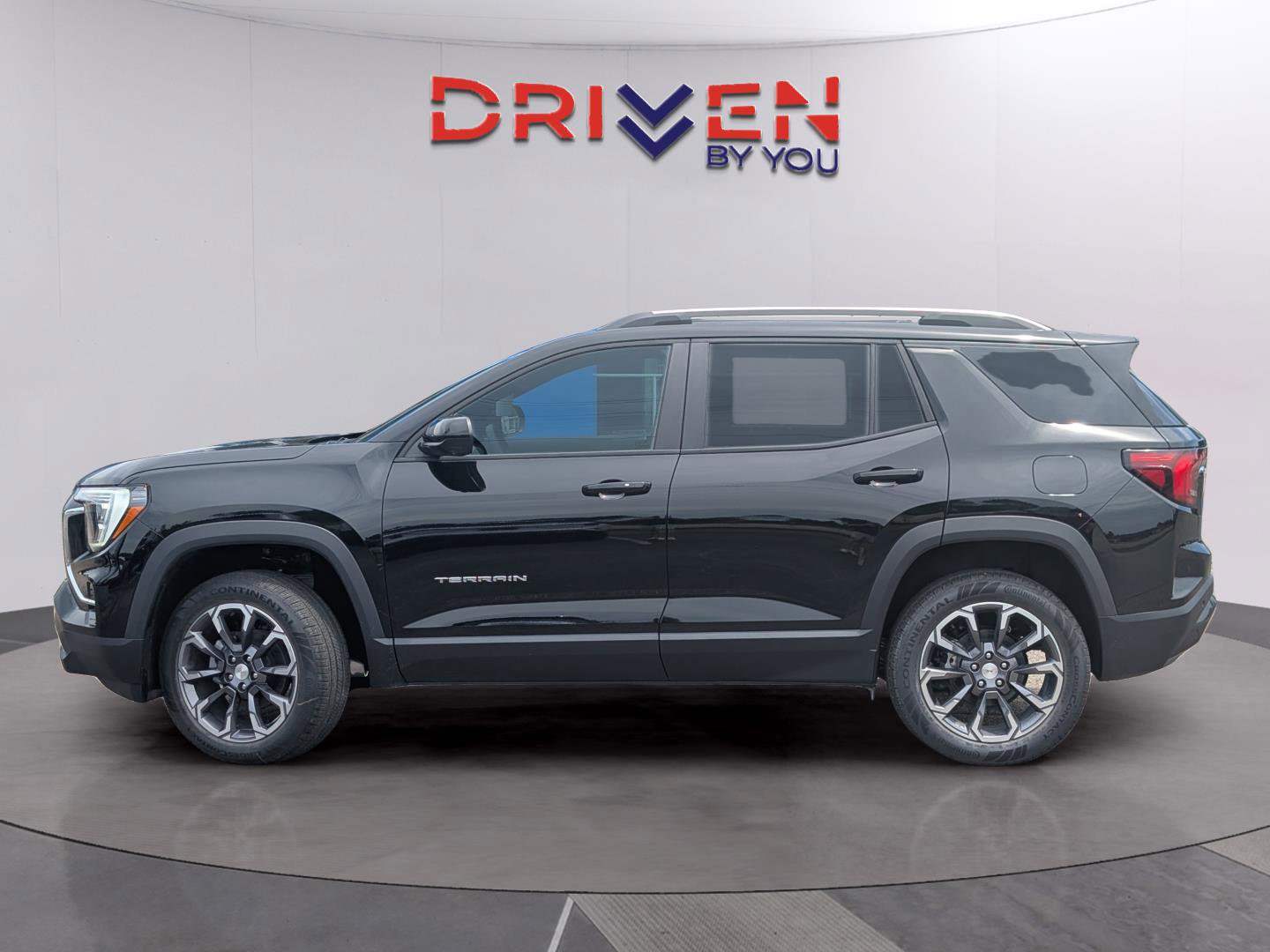 New 2026 GMC Terrain Elevation w/ Elevation Premium Package image 2