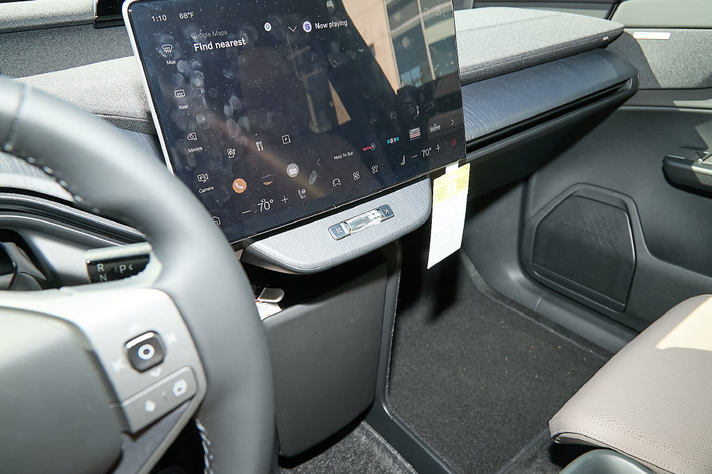 New 2027 Volvo EX60 Ultra AWD/4WD image 25