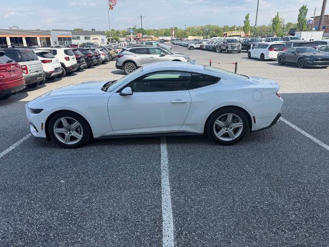 Certified 2026 Ford Mustang Coupe RWD image 5