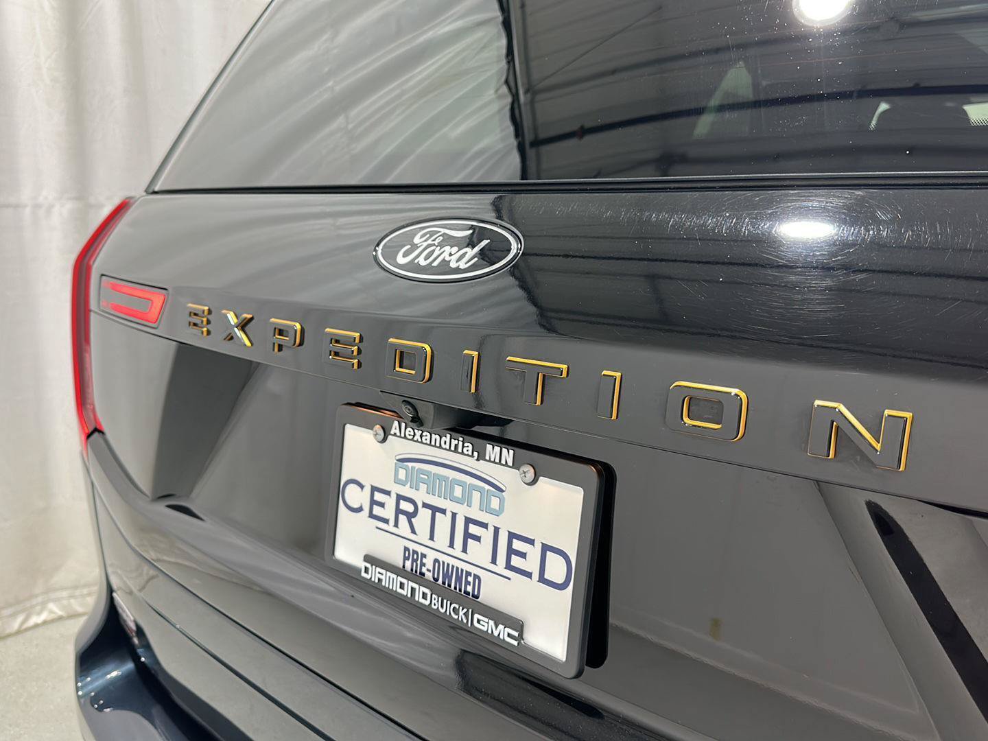 Used 2025 Ford Expedition Tremor AWD/4WD image 30