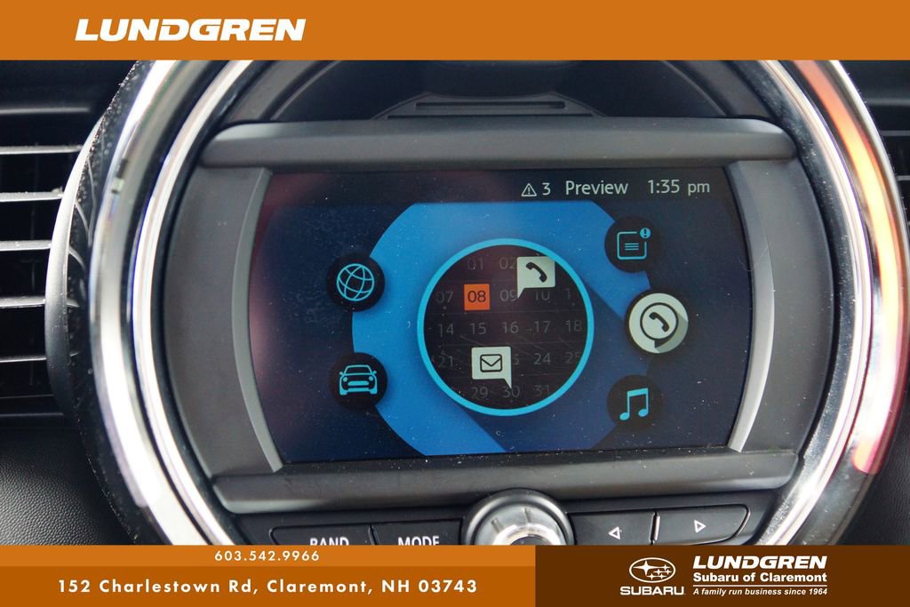 Used 2019 MINI Cooper 4-Door Hardtop image 18