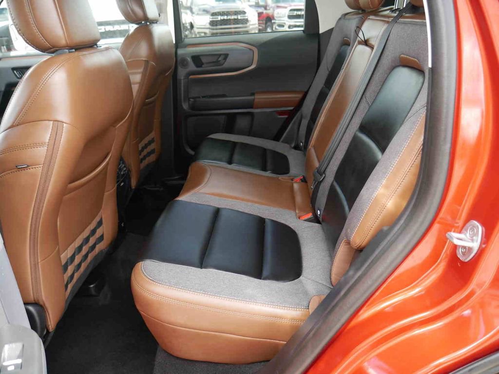 Used 2024 Ford Bronco Sport Outer Banks w/ Tech Package image 12