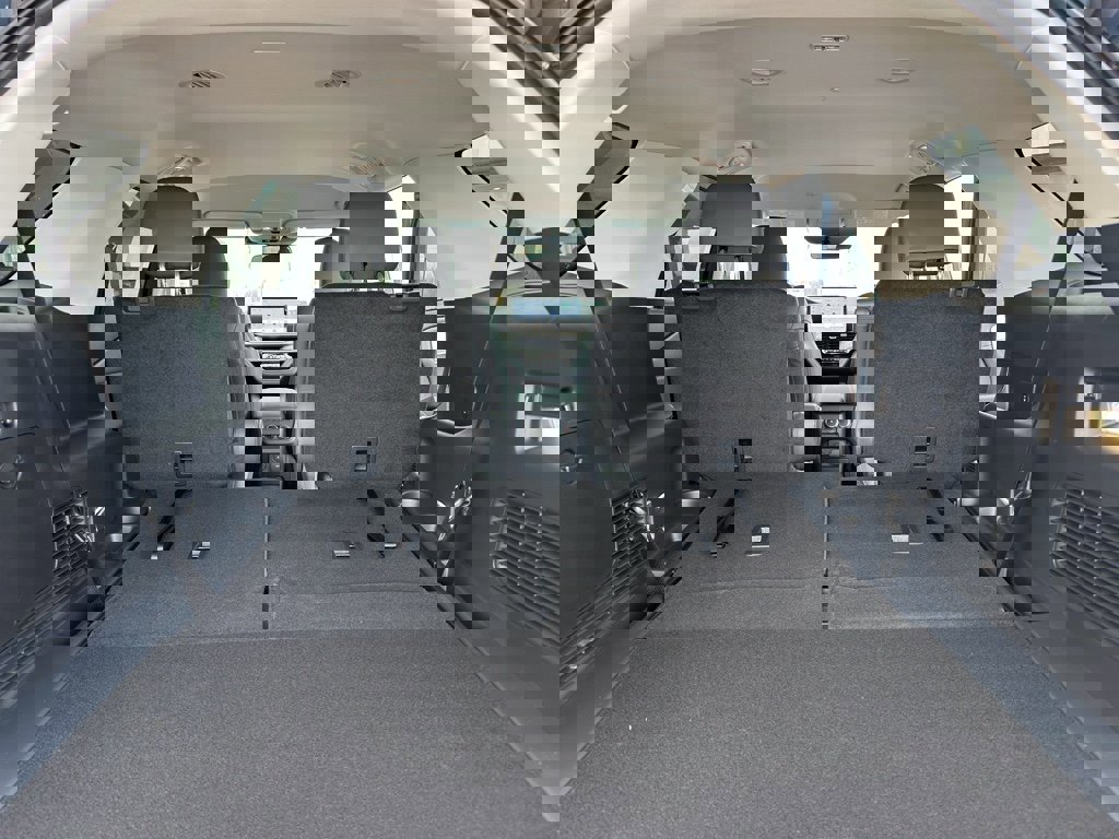 New 2026 Ford Explorer Active w/ Active Comfort Package image 34