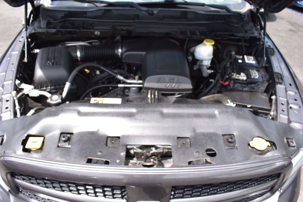 Used 2018 RAM 1500 Express image 12