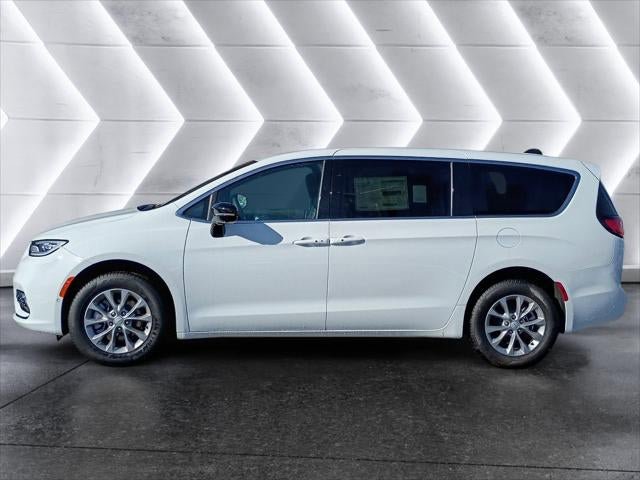 New 2026 Chrysler Pacifica Select image 19