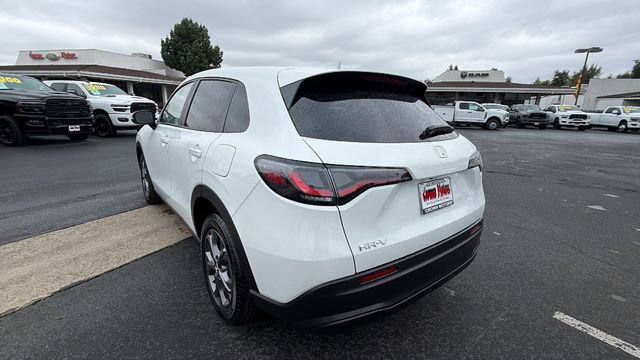 New 2027 Honda HR-V LX image 6