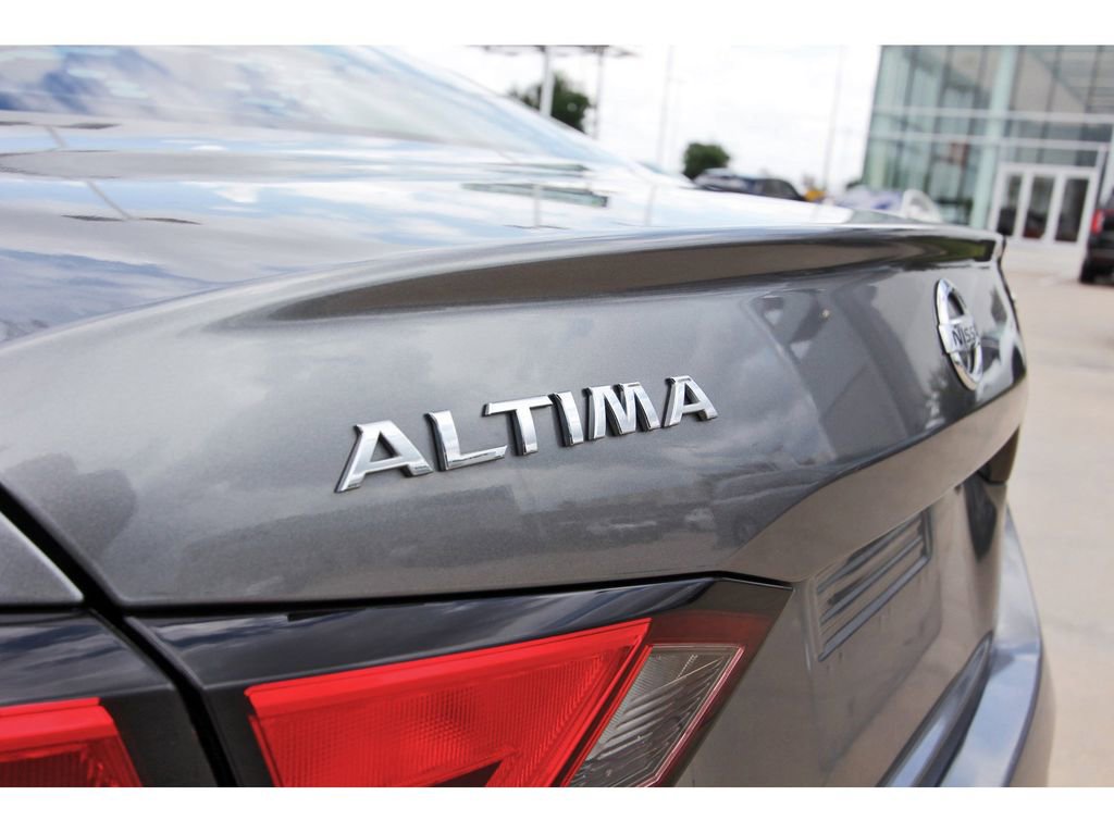 Used 2020 Nissan Altima 2.5 SR FWD image 7