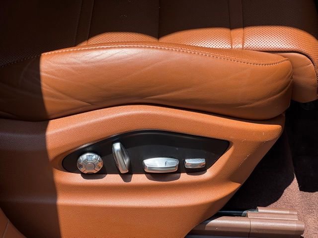 Used 2021 Porsche Cayenne GTS image 19