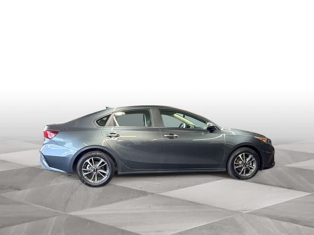 Certified 2024 Kia Forte LXS FWD image 9