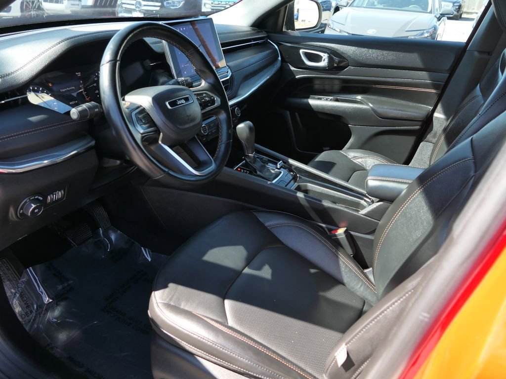 Used 2022 Jeep Compass Limited image 11