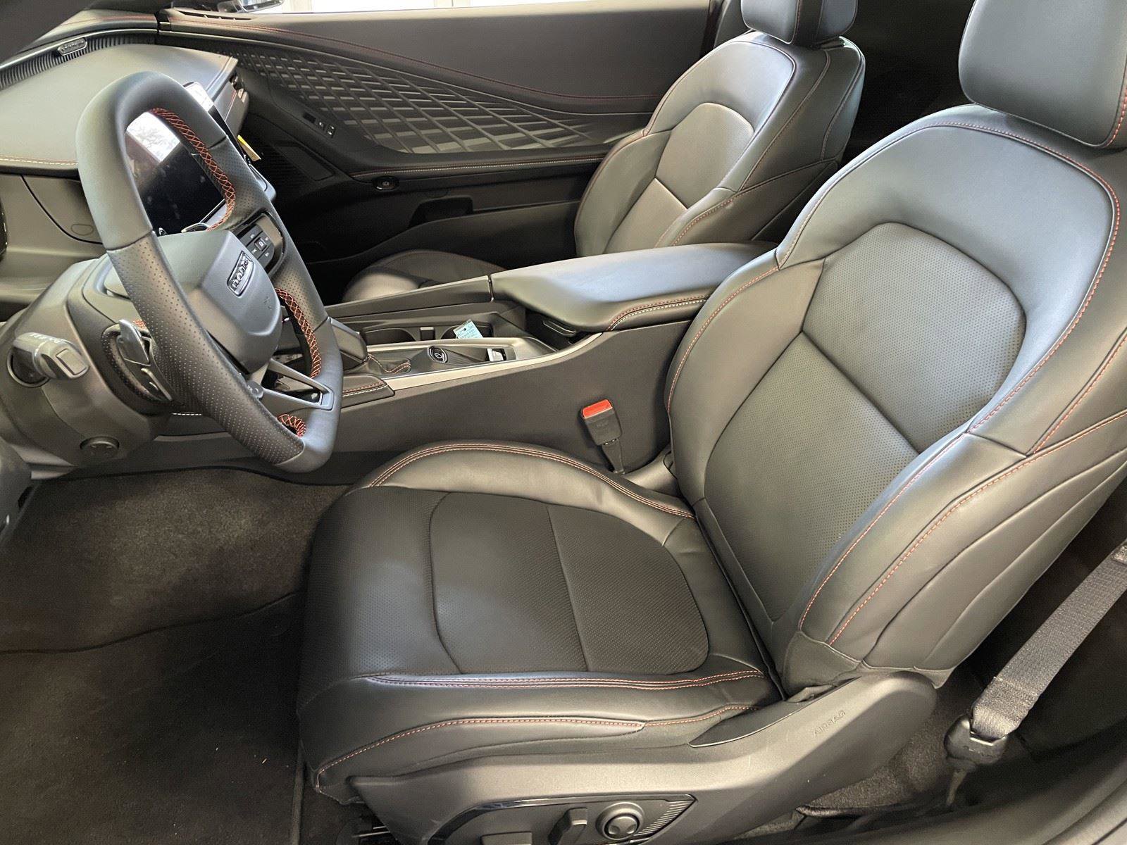 New 2024 Dodge Charger R/T w/ Plus Group image 22