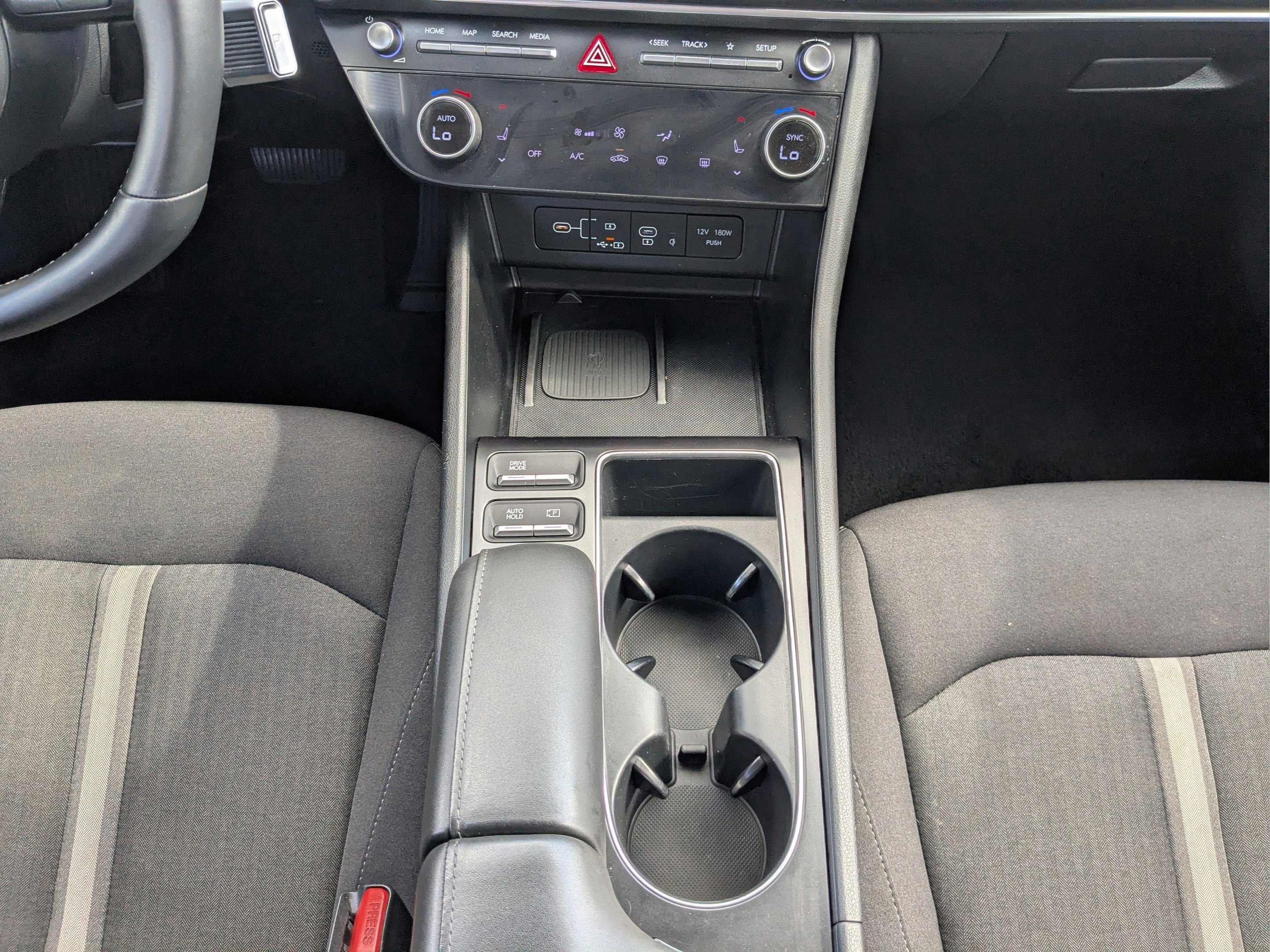 Used 2024 Hyundai Sonata SEL w/ Convenience Package FWD image 16