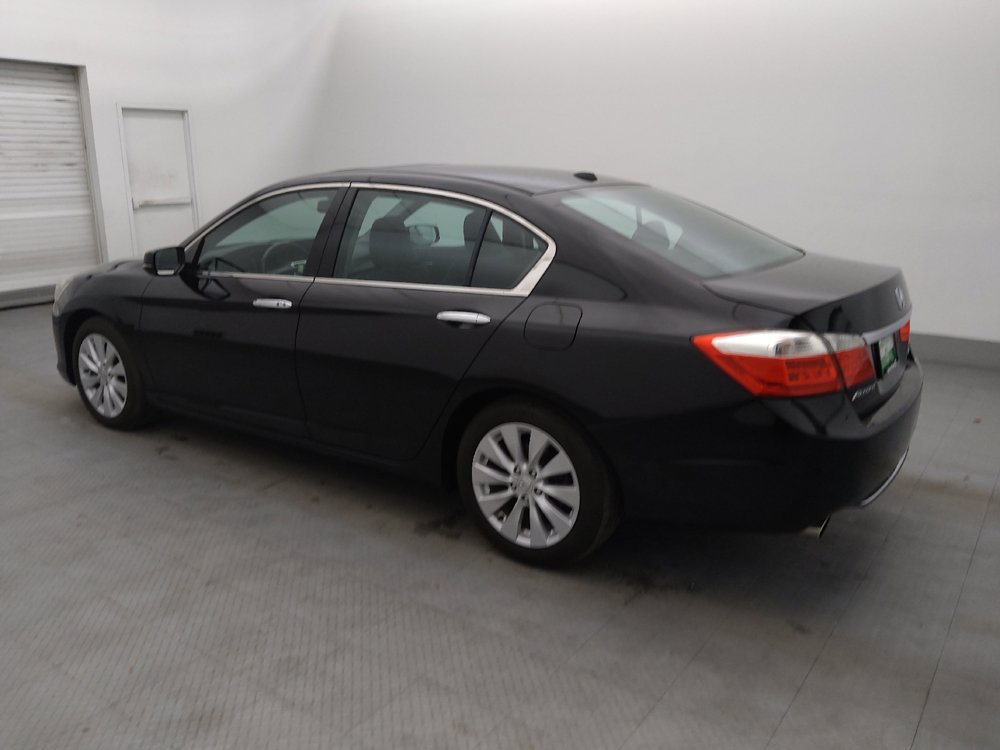 Used 2015 Honda Accord Touring image 3