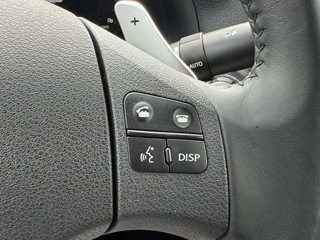 Used 2010 Lexus IS 350C RWD image 22