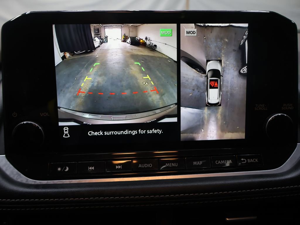 Used 2021 Nissan Rogue Platinum image 21