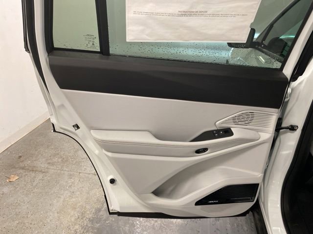 New 2026 Jeep Cherokee Limited image 25