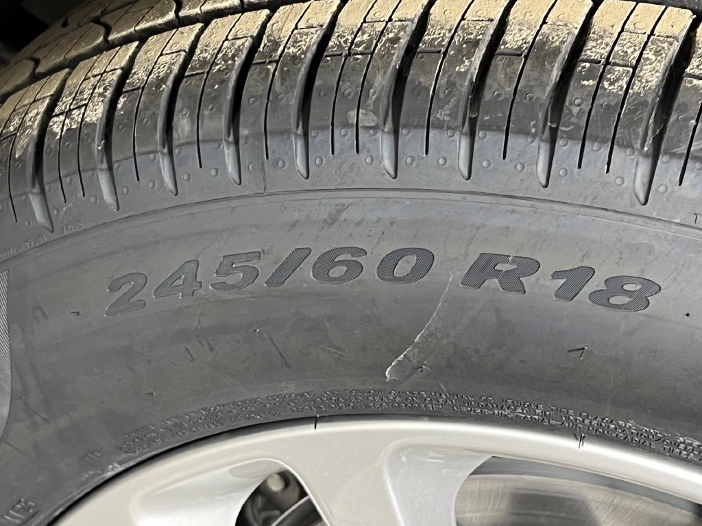 New 2026 Chrysler Pacifica Select FWD image 42