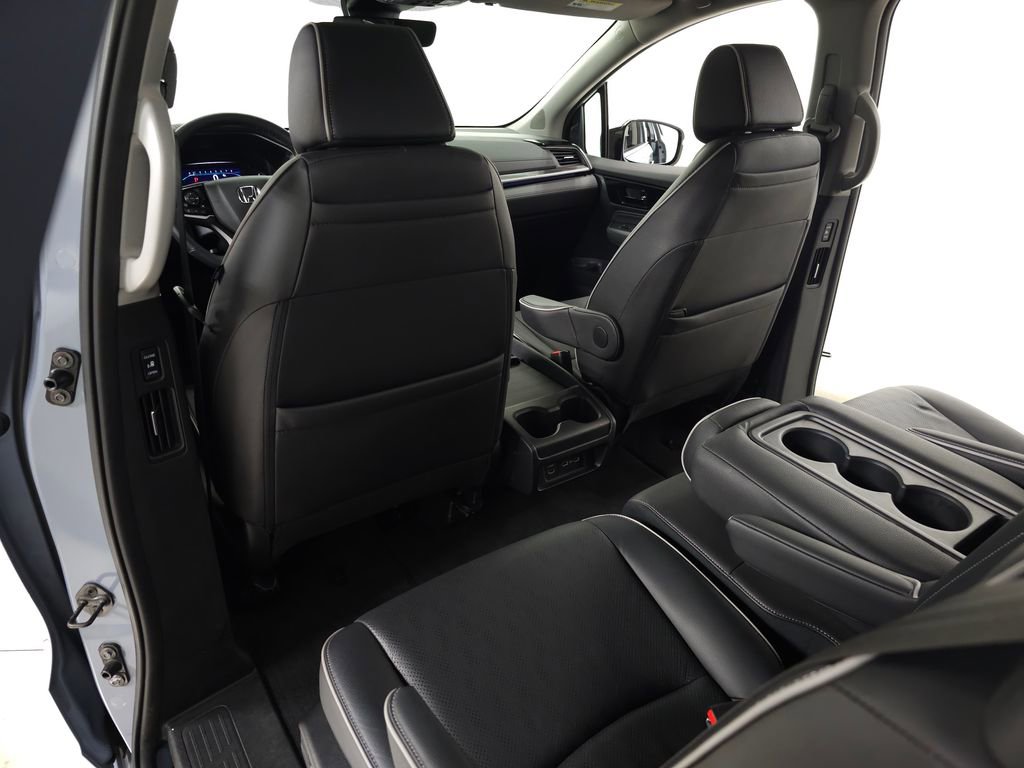 Used 2024 Honda Odyssey Elite image 35