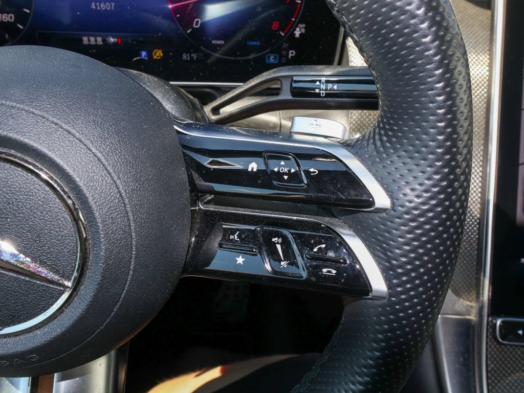 Used 2023 Mercedes-Benz GLC 300 4MATIC image 25