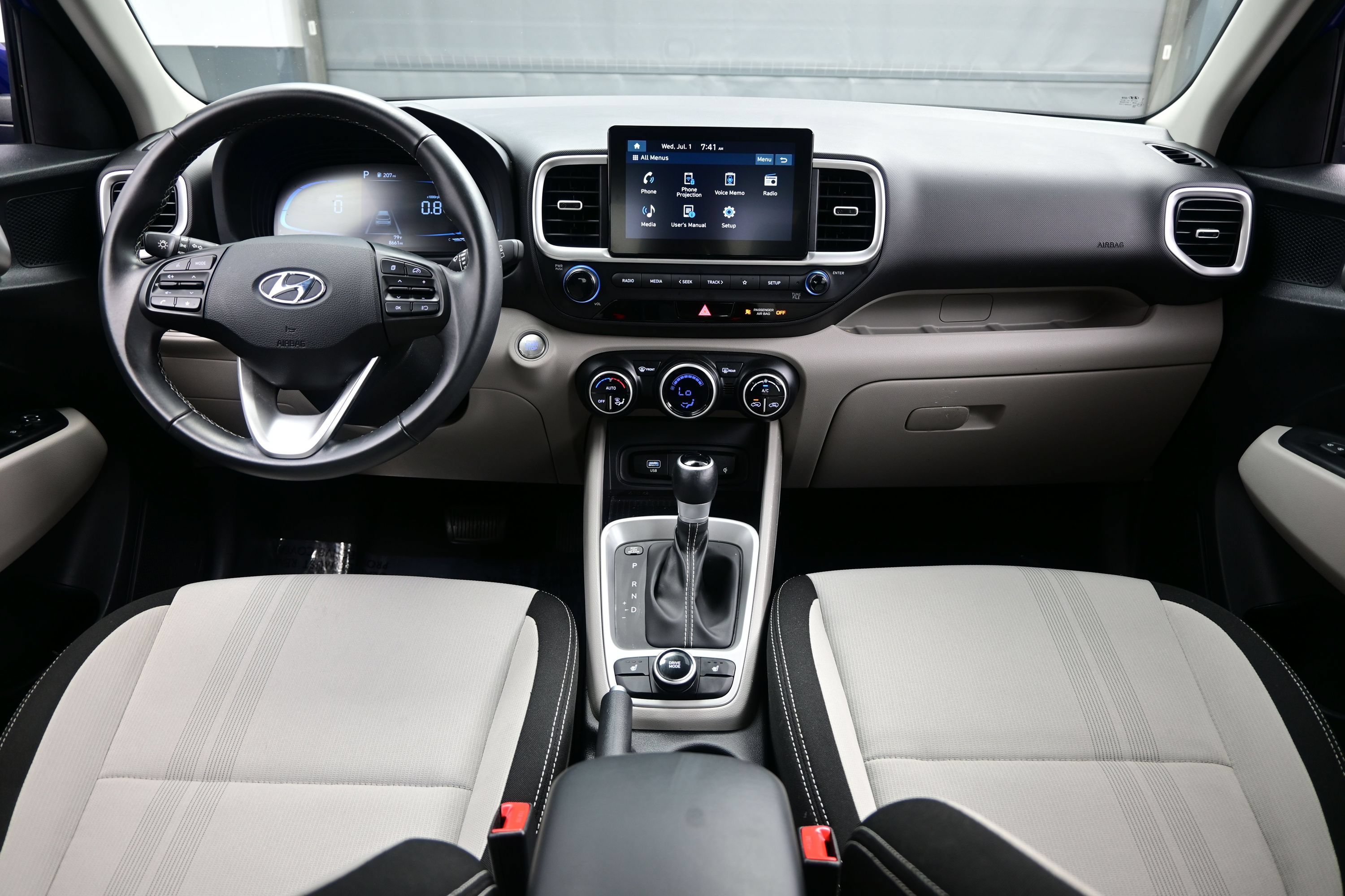 Certified 2026 Hyundai Venue SEL FWD image 16