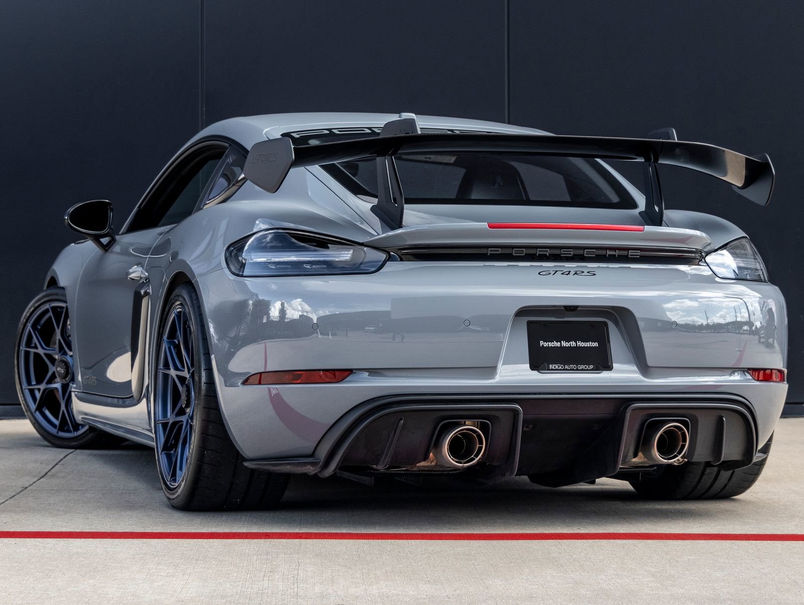 Used 2024 Porsche 718 Cayman GT4 RS RWD image 3