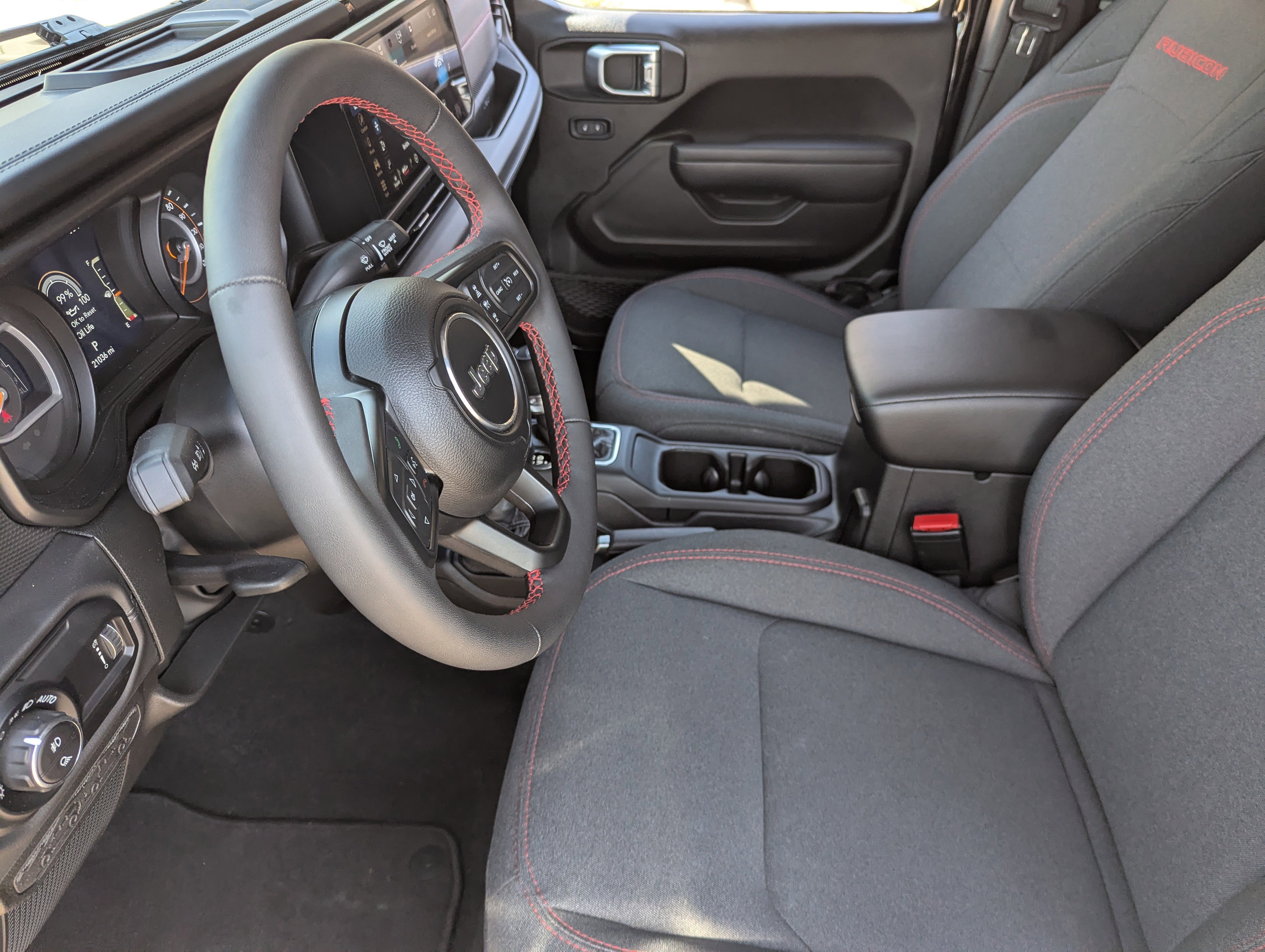 Used 2024 Jeep Gladiator Rubicon w/ Convenience Group image 21