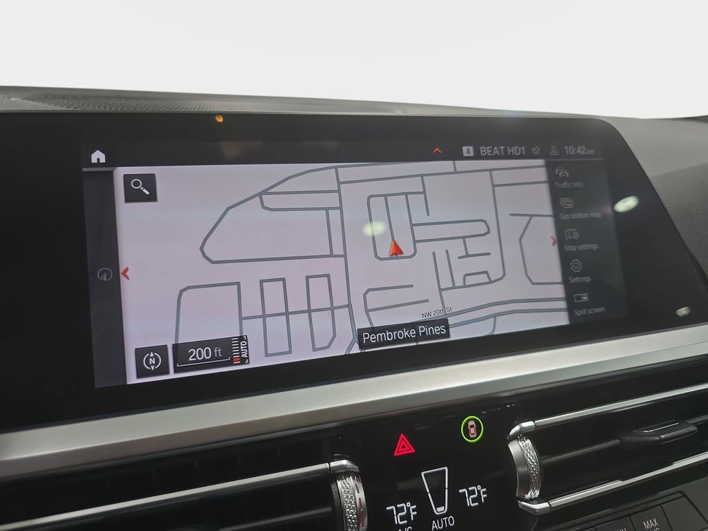 Certified 2022 BMW 330i Sedan image 18