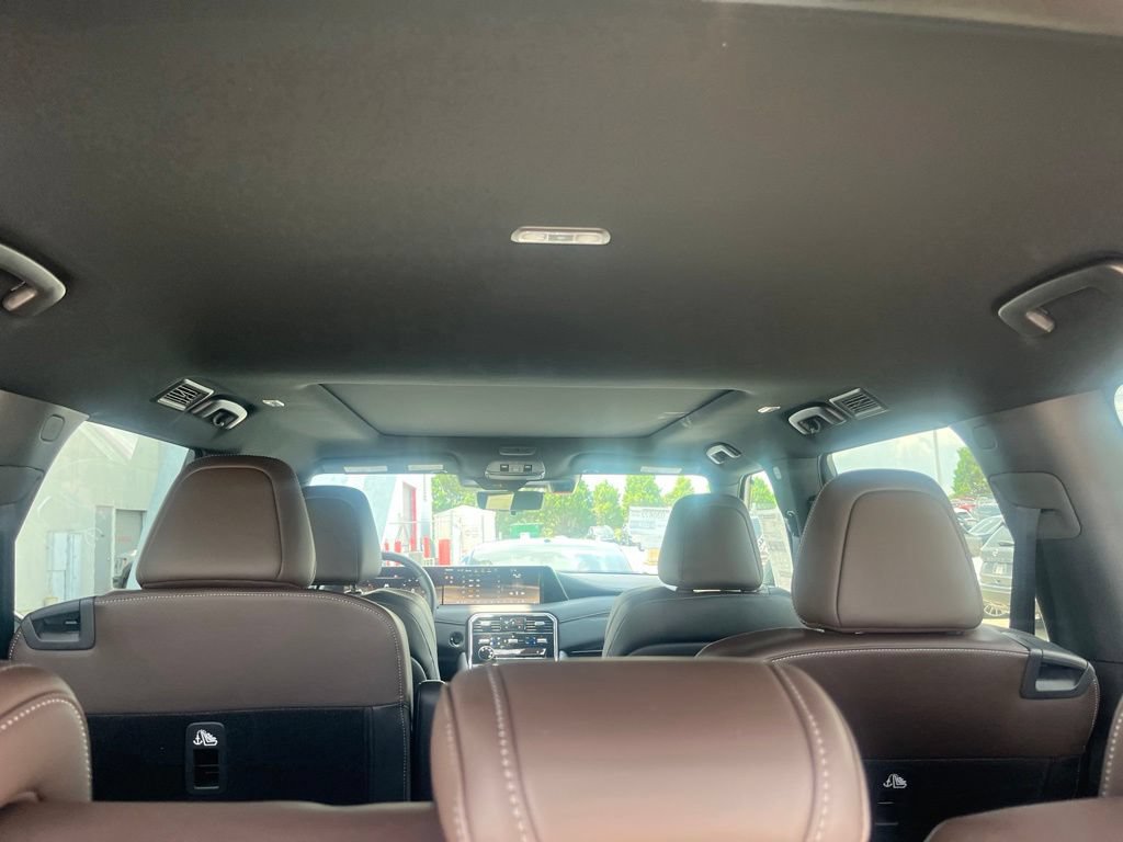 New 2026 Nissan Armada Platinum RWD image 38