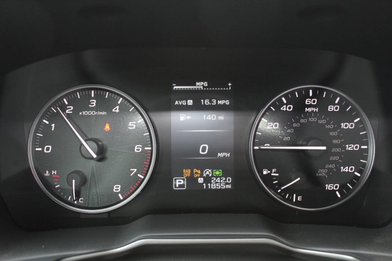 Used 2025 Subaru Outback Limited XT image 11