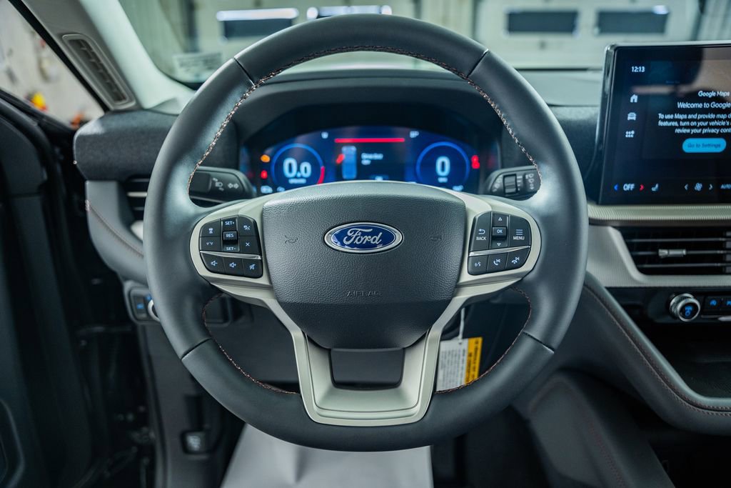 New 2026 Ford Explorer Active RWD image 29